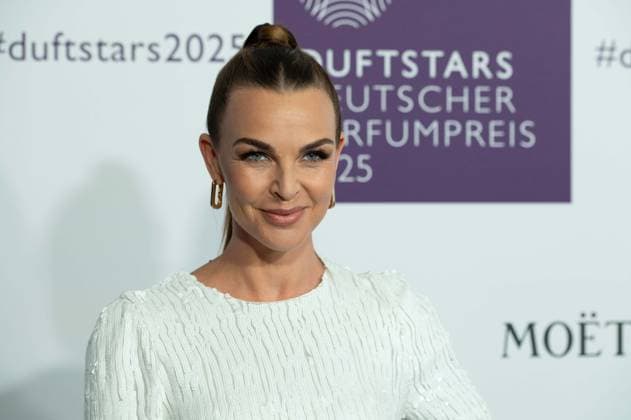 Anniika LAU, Portraet, Porträt, Portrait, Angeschnittenes Einzelbild, Einzelmotiv, bei den DUFTSTARS 2025 - Deutscher Parfumpreis Verleihung des deutschen Parfumpreises DUFTSTARS durch die Fragrance Foundation am 08.05.2025, Rheinterrassen, Duesseldorf.