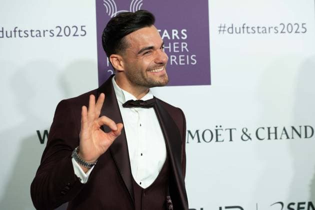 Stefano ZARRELLA, Portraet, Porträt, Portrait, Angeschnittenes Einzelbild, Einzelmotiv, bei den DUFTSTARS 2025 - Deutscher Parfumpreis Verleihung des deutschen Parfumpreises DUFTSTARS durch die Fragrance Foundation am 08.05.2025, Rheinterrassen, Duesseldorf.