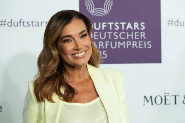 JAna Ina ZARRELLA, Model, Portraet, Porträt, Portrait, Angeschnittenes Einzelbild, Einzelmotiv, bei den DUFTSTARS 2025 - Deutscher Parfumpreis Verleihung des deutschen Parfumpreises DUFTSTARS durch die Fragrance Foundation am 08.05.2025, Rheinterrassen, Duesseldorf.