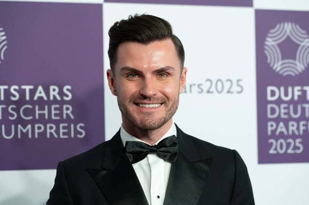 Paul-Henry DUVAL, Portraet, Porträt, Portrait, Angeschnittenes Einzelbild, Einzelmotiv, bei den DUFTSTARS 2025 - Deutscher Parfumpreis Verleihung des deutschen Parfumpreises DUFTSTARS durch die Fragrance Foundation am 08.05.2025, Rheinterrassen, Duesseldorf.