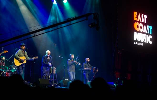 May 8, 2025, St. John s, Nl, CANADA: Shanneyganock with Bud Davidge perform at the East Coast Music Awards gala in St. John s, N.L. on Thursday, May 8, 2025. St. John s CANADA  - ZUMAc35_ 20250508_zaf_c35_114 Copyright: xPaulxDalyx