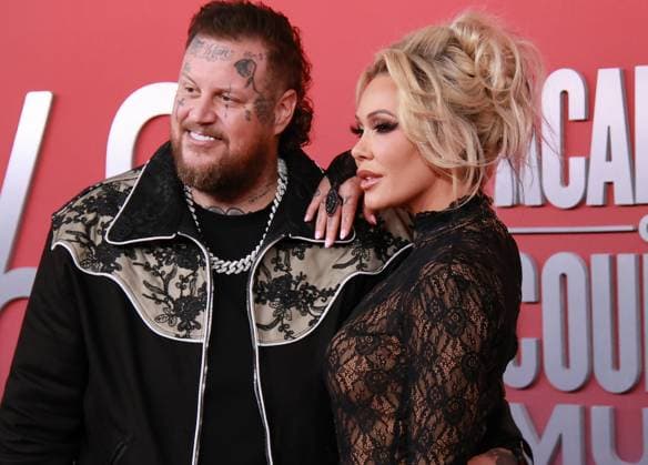 60th Academy of Country Music Awards in Frisco, USA - 08 May 2025 Jelly Roll and Bunnie Xo attend the 60th Academy of Country Music Awards at Omni Frisco Hotel at The Star. Frisco United States Copyright: xCaseyxFlaniganx xSOPAxImagesx ACM25_040