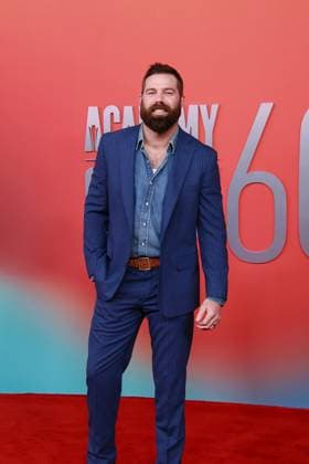 May 8, 2025, Frisco, Texas, United States: Jordan Davis attends the 60th Academy of Country Music Awards at Omni Frisco Hotel at The Star. Frisco United States - ZUMAs197 20250508_aaa_s197_192 Copyright: xCaseyxFlaniganx