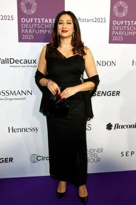 Fari von Buon Profumo bei der Verleihung des Deutschen Parfumpreises Duftstars 2025 auf der Rheinterrasse Düsseldorf. Düsseldorf, 08.05.2025