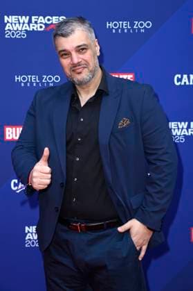 Imad Mardnli bei der Verleihung der Bunte New Faces Awards Film 2025 im Delphi Filmpalast. Berlin, 08.05.2025