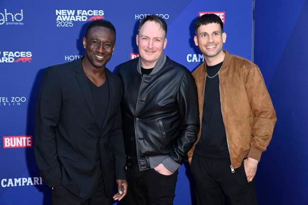 Jerry Kwarteng, Martin Stange und Arne Gottschling bei der Verleihung der Bunte New Faces Awards Film 2025 im Delphi Filmpalast. Berlin, 08.05.2025