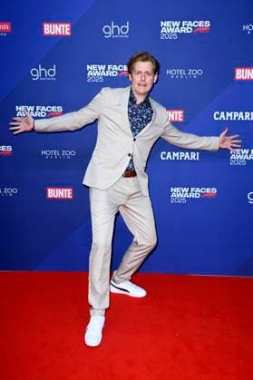 Johannes Heinrichs bei der Verleihung der Bunte New Faces Awards Film 2025 im Delphi Filmpalast. Berlin, 08.05.2025