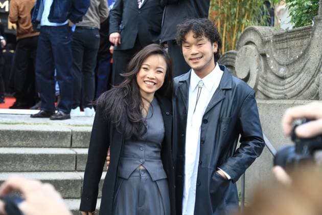 Verleihung der Bunte New Faces Awards Film 2025 Viet Pham (r.) bei der Verleihung der Bunte New Faces Awards Film 2025 im Delphi Filmpalast in Berlin Berlin Deutschland Copyright: xMatthiasxGränzdörferx
