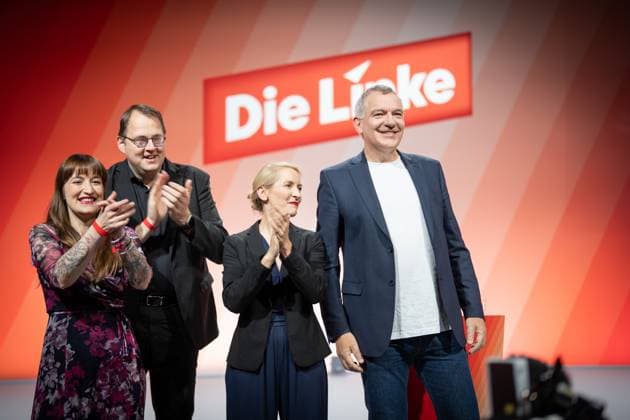 Heidi Reichinnek, Sören Pellmannn, Ines Schwerdtner, Jan van Aken (von links);Bundesparteitag Partei Die Linke in Chemnitz 2025 , Chemnitz Sachsen Deutschland Messe Chemnitz *** Heidi Reichinnek, Sören Pellmannn, Ines Schwerdtner, Jan van Aken from left Federal Party Conference Party The Left in Chemnitz 2025 , Chemnitz Saxony Germany Messe Chemnitz