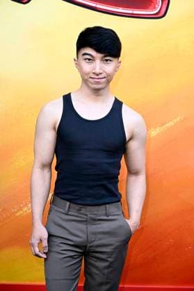 Nhut Le bei der Premiere der HBO Max Original Serie Duster in den Universal Studios. Universal City, 08.05.2025