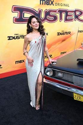 Camille Guaty bei der Premiere der HBO Max Original Serie Duster in den Universal Studios. Universal City, 08.05.2025