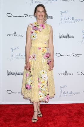 May 9, 2025, Beverly Hills, Ca, USA: LOS ANGELES - MAY 8: Hilary Swank at the 36th Annual Colleagues Spring Luncheon and Oscar de la Renta Fashion Show at Beverly Wilshire Hotel on May 8, 2025 in Beverly Hills, CA Beverly Hills USA - ZUMAb170 20250509_aap_b170_015 Copyright: xKayxBlakex