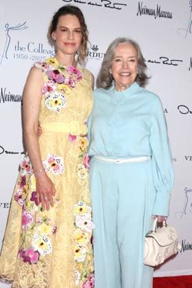 May 9, 2025, Beverly Hills, Ca, USA: LOS ANGELES - MAY 8: Hilary Swank, Kathy Bates at the 36th Annual Colleagues Spring Luncheon and Oscar de la Renta Fashion Show at Beverly Wilshire Hotel on May 8, 2025 in Beverly Hills, CA Beverly Hills USA - ZUMAb170 20250509_aap_b170_035 Copyright: xKayxBlakex