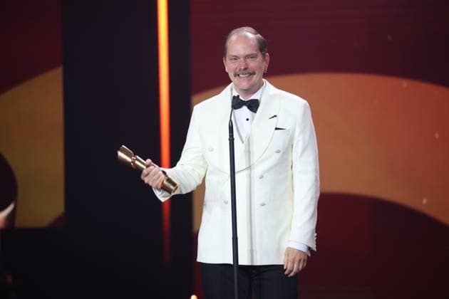 Godehard Giese Â· SAD JOKES BESTE MÄNNLICHE NEBENROLLE bei Verleihung DEUTSCHER FILMPREIS 2025 in Berlin Copyright: xEventpressxFuhrx