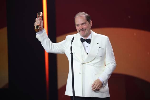 Godehard Giese Â· SAD JOKES BESTE MÄNNLICHE NEBENROLLE bei Verleihung DEUTSCHER FILMPREIS 2025 in Berlin Copyright: xEventpressxFuhrx