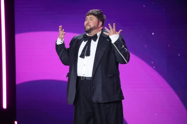 Daniel Zillmann Laudator BESTES MASKENBILD bei Verleihung DEUTSCHER FILMPREIS 2025 in Berlin Copyright: xEventpressxFuhrx