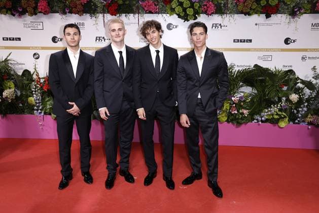 Julien Brown, Luis Freitag, Bene Schulz und Tim Schaecker bei der Deutscher Filmpreis Verleihung am 9.05.2025 in Berlin Deutscher Filmpreis 2025 in Berlin