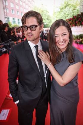 Verleihung DEUTSCHER FILMPREIS 2025 in Berlin Alexandra Maria Lara mit Ehemann Sam Riley auf dem Roten Teppich bei der Verleihung der Lola - Deutscher Filmpreis 2025 im Theater am Potsdamer Platz in Berlin Datum: 10.05.2025 Copyright: xEventpressx