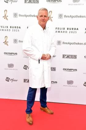 20. FELIX BURDA AWARD 2025 in Berlin Dr. med Jens Aschenbeck, Aschenbeck, Dr. Aschenbeck, Gastroenterologie, Innere Medizin, Praxis, Berlin, Spandau beim bedeutesten Event Prävention verbindet uns... zum 20. Mal die Felix Burda Awards verliehen. Die Felix Burda Stiftung zeichnet herausragendes Engagement und wegweisende Forschung im Bereich der Darmkrebsprävention aus in Berlin, am 09.05.2025