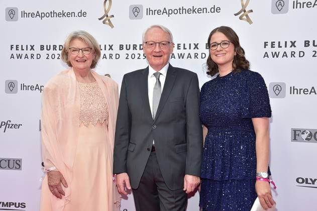 20. FELIX BURDA AWARD 2025 in Berlin Geschäftsführerinnen Prof. Dr. Heidrun M. Thais, Heinz Spengler, Vorsitzender des Vorstands, und Dr. Sabine Markmiller beim bedeutesten Event Prävention verbindet uns... zum 20. Mal die Felix Burda Awards verliehen. Die Felix Burda Stiftung zeichnet herausragendes Engagement und wegweisende Forschung im Bereich der Darmkrebsprävention aus in Berlin, am 09.05.2025