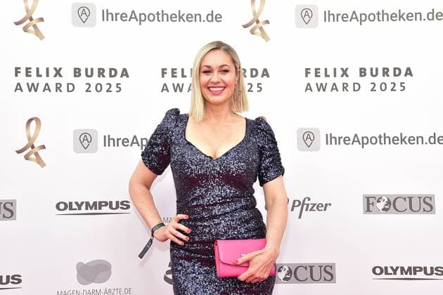 20. FELIX BURDA AWARD 2025 in Berlin Ruth Moschner beim bedeutesten Event Prävention verbindet uns... zum 20. Mal die Felix Burda Awards verliehen. Die Felix Burda Stiftung zeichnet herausragendes Engagement und wegweisende Forschung im Bereich der Darmkrebsprävention aus in Berlin, am 09.05.2025