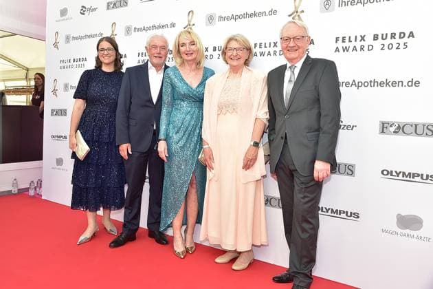 20. FELIX BURDA AWARD 2025 in Berlin Wolfgang Kubicki mit Ehefrau Annette Marberth-Kubicki, Geschäftsführerinnen Prof. Dr. Heidrun M. Thais, Heinz Spengler, Vorsitzender des Vorstands, und Dr. Sabine Markmiller beim bedeutesten Event Prävention verbindet uns... zum 20. Mal die Felix Burda Awards verliehen. Die Felix Burda Stiftung zeichnet herausragendes Engagement und wegweisende Forschung im Bereich der Darmkrebsprävention aus in Berlin, am 09.05.2025