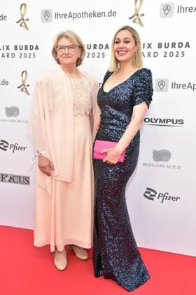 20. FELIX BURDA AWARD 2025 in Berlin Geschäftsführerinnen Prof. Dr. Heidrun M. Thais und Dr. Sabine Markmiller beim bedeutesten Event Prävention verbindet uns... zum 20. Mal die Felix Burda Awards verliehen. Die Felix Burda Stiftung zeichnet herausragendes Engagement und wegweisende Forschung im Bereich der Darmkrebsprävention aus in Berlin, am 09.05.2025