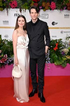 Alice Dwyer und Sabin Tambrea bei der 75. Verleihung des Deutschen Filmpreises 2025 im Theater am Potsdamer Platz. Berlin, 09.05.2025