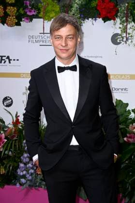 Tom Wlaschiha bei der 75. Verleihung des Deutschen Filmpreises 2025 im Theater am Potsdamer Platz. Berlin, 09.05.2025