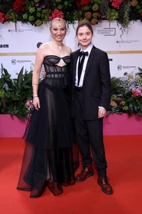 09,05.2025, Helena Zingel, Schiller, bei der 75. Verleihung Deutscher Filmpreis, 2025, in Berlin, Roter Teppich, Berlin Deutschland, Germany