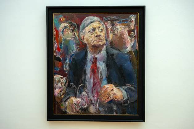 Malerei Bildemnde Kunst Kunst Kultur 09.05.2025 Leipzig Museum der bildenden Künste Kabinett Ausstellung Bernhard Heisig Geburtstagsstilleben mit Ikarus zum 100 Geburtstag Atelierbesuch ( Bildnis Helmut Schmidt ) 1986 Dauerleihgabe der Peter und Irene Ludwig Stiftung Leipzig GER