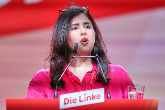 Chemnitz, Sachsen, Deutschland, 09.05.2025: Linken-Parteitag: Mersedeh Ghazaei *** Chemnitz, Saxony, Germany, 09 05 2025 Left Party Conference Mersedeh Ghazaei Copyright: xdtsxNachrichtenagenturx dts_66339