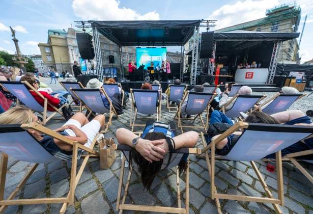 A new feature of the 80th edition of the Prague Spring International Music Festival is the outdoor zone on the right bank of the Vltava River near the Rudolfinum concert hall in the city centre. The scene in front of the Rudolfinum will offer a free programme open to the public on May 11, 2025, (on the photo is Kalabis Quintet concert) and 12, culminating in a live broadcast of the opening concert from the Smetana Hall of the Municipal House. (CTKxPhoto MichaelaxRihova) CTKPhotoP2025051104142  CTKPhotoP2025051104142