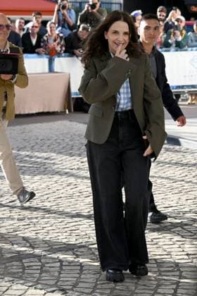 Cannes, 78th Cannes Film Festival 2025. Personalities arrivals at Hotel Martinez in Cannes In the photo: Jury member, Juliette Binoche  Copyright: xMangiarotti Ipax xipa-agency.netx xPoolxPhotoxEventsx05x IPA_Agency_IPA57586989