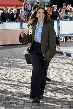 Cannes, 78th Cannes Film Festival 2025. Personalities arrivals at Hotel Martinez in Cannes Cannes, 78th Cannes Film Festival 2025. Personalities arrivals at Hotel Martinez in Cannes In the photo: Jury member, Juliette Binoche Cannes France  Copyright: xIPA ABACAx
