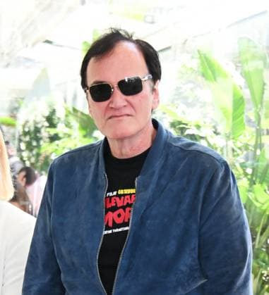 Quentin Tarantino and Daniella Pick Arrive at Hotel Martinez - Cannes Quentin Tarantino arrives at the Hotel Martinez during 78th Cannes Film Festival 2025. Cannes, France on May 13, 2025. Photo by IPA ABACAPRESS.COM Cannes France  Copyright: xIPA ABACAx