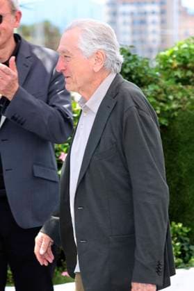 Robert De Niro beim Photocall anlässlich der Verleihung der Goldenen Ehrenpalme für sein Lebenswerk auf dem Festival de Cannes 2025 78. Internationale Filmfestspiele von Cannes am Palais des Festivals. Cannes, 13.05.2025