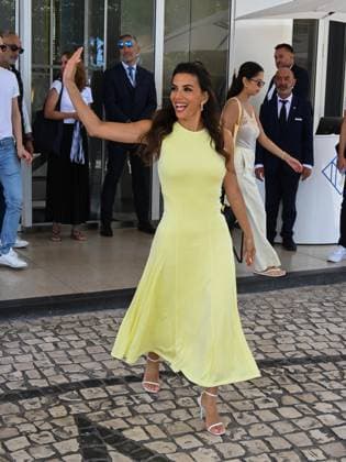 Cannes, France: Cannes, 78th Cannes Film Festival 2025 - day 1 - Arrivals at the Hotel Martinez - In the photo: Eva Longoria Cannes France  - ZUMAp169 20250513_zea_p169_362 Copyright: xManuelexMangiarottix