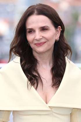 Juliette Binoche beim Photocall der internationalen Jury auf dem Festival de Cannes 2025 78. Internationale Filmfestspiele von Cannes am Palais des Festivals. Cannes, 13.05.2025