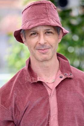Jeremy Strong beim Photocall der internationalen Jury auf dem Festival de Cannes 2025 78. Internationale Filmfestspiele von Cannes am Palais des Festivals. Cannes, 13.05.2025