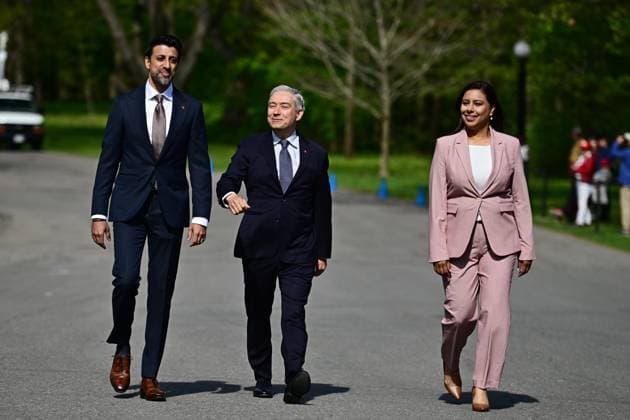 May 13, 2025, Ottawa, On, Canada: Maninder Sidhu, left to right, Francois-Philippe Champagne and Ruby Sahota arrive for a cabinet swearing-in at Rideau Hall in Ottawa on Tuesday, May 13, 2025. Ottawa Canada  - ZUMAc35_ 20250513_zaf_c35_054 Copyright: xSpencerxColbyx