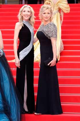 Helen Hoehne und Veronica Ferres bei der Opening Ceremony mit der Premiere des Kinofilms Partir un jour Leave One Day auf dem Festival de Cannes 2025 78. Internationale Filmfestspiele von Cannes im Palais des Festivals. Cannes, 13.05.2025