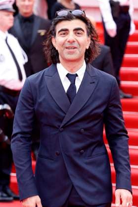 Fatih Akin bei der Opening Ceremony mit der Premiere des Kinofilms Partir un jour Leave One Day auf dem Festival de Cannes 2025 78. Internationale Filmfestspiele von Cannes im Palais des Festivals. Cannes, 13.05.2025