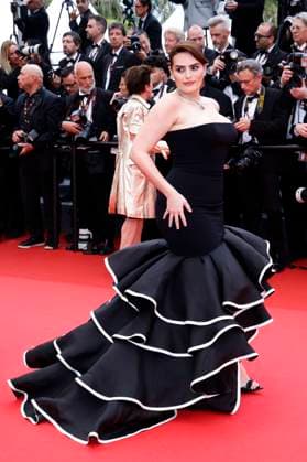 Nava Mau bei der Opening Ceremony mit der Premiere des Kinofilms Partir un jour Leave One Day auf dem Festival de Cannes 2025 78. Internationale Filmfestspiele von Cannes im Palais des Festivals. Cannes, 13.05.2025