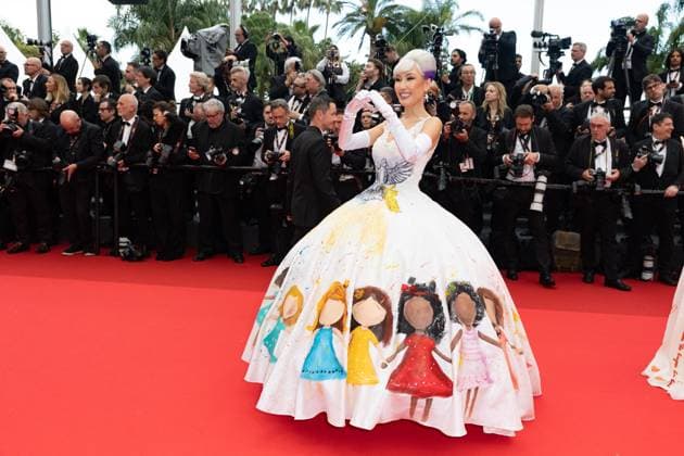 Entertainment Themen der Woche KW20 Entertainment Bilder des Tages Aliia Roza Montée des marches of the film Partir un jour for the opening ceremony of the 78th Cannes International Film Festival at the Palais des Festivals in Cannes On may 13th 2025 Olivier Borde Bestimage Red carpet of the film Leave One Day for the opening of the 78th Cannes International Film Festival at the Palais des Festivals in Cannes, France On may 13th 2025  Copyright: xOLIVIERxBORDEx xBESTIMAGExOLIVIERxBORDEx xBESTIMAGEx