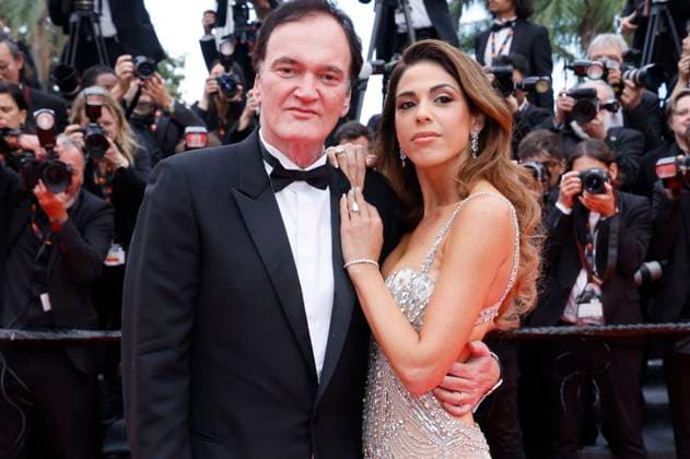 Quentin Tarantino mit Ehefrau Daniella Pick bei der Opening Ceremony mit der Premiere des Kinofilms Partir un jour Leave One Day auf dem Festival de Cannes 2025 78. Internationale Filmfestspiele von Cannes im Palais des Festivals. Cannes, 13.05.2025