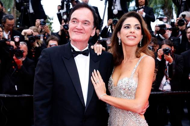 Quentin Tarantino mit Ehefrau Daniella Pick bei der Opening Ceremony mit der Premiere des Kinofilms Partir un jour Leave One Day auf dem Festival de Cannes 2025 78. Internationale Filmfestspiele von Cannes im Palais des Festivals. Cannes, 13.05.2025