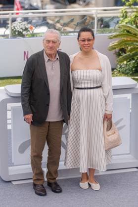 Festival de Cannes - Red Carpet Opening Ceremony Robert De Niro und Tiffany Chen beim Photocall zur Goldenen Ehrenpalme der 78. Filmfestspiele in Cannes am 13.05.2025. Copyright: xEventpressxKochanx