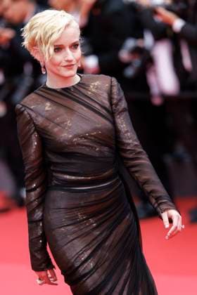 Cannes Opening Ceremony Red Carpet Julia Garner attends the red carpet for the opening ceremony and Partir Un Jour (Leave One Day) screening at the 78th annual Cannes Film Festival at Palais des Festivals on May 13, 2025 in Cannes, France. Photo by Anne Barson ABACAPRESS.COM Cannes France  Copyright: xBarsonxAnne ABACAx