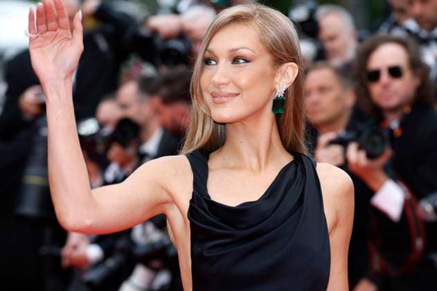 Bella Hadid bei der Opening Ceremony mit der Premiere des Kinofilms Partir un jour Leave One Day auf dem Festival de Cannes 2025 78. Internationale Filmfestspiele von Cannes im Palais des Festivals. Cannes, 13.05.2025